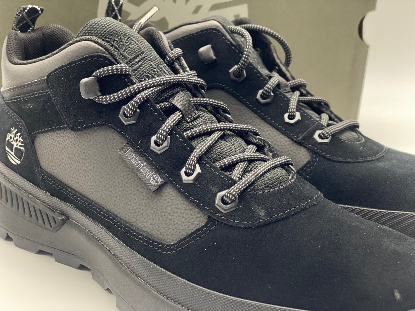 Chaussures montantes Timberland taille 43,5 neuves et authentique