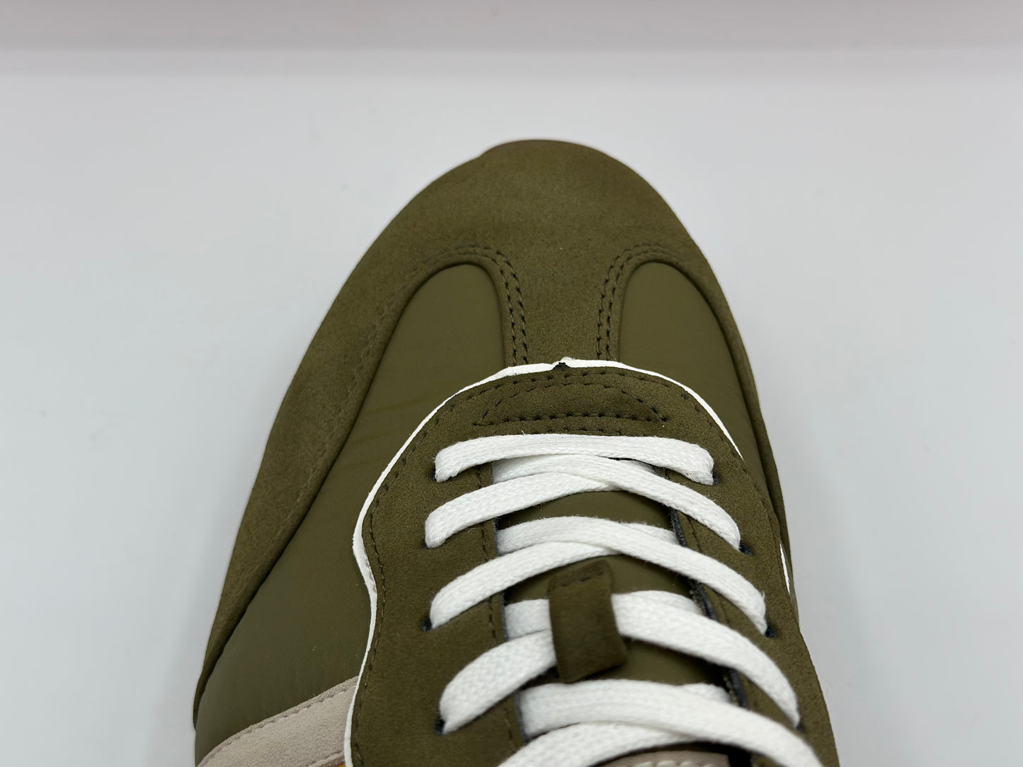 Basket Homme MUSTANG taille 44