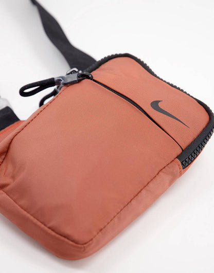 Nike - Essentials - Pochette bandoulière irisée - Orange