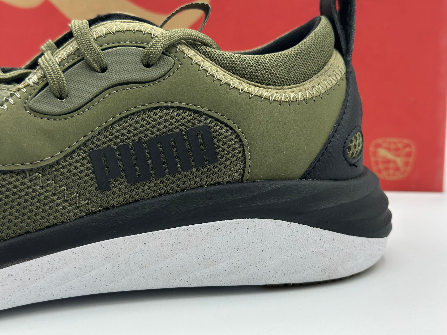 PUMA Homme Better Foam Emerge Street Chaussure de Course