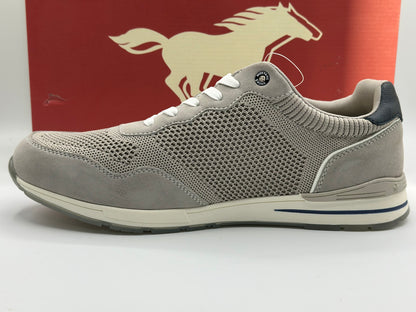 Baskets Mustang Sneakers ultra léger