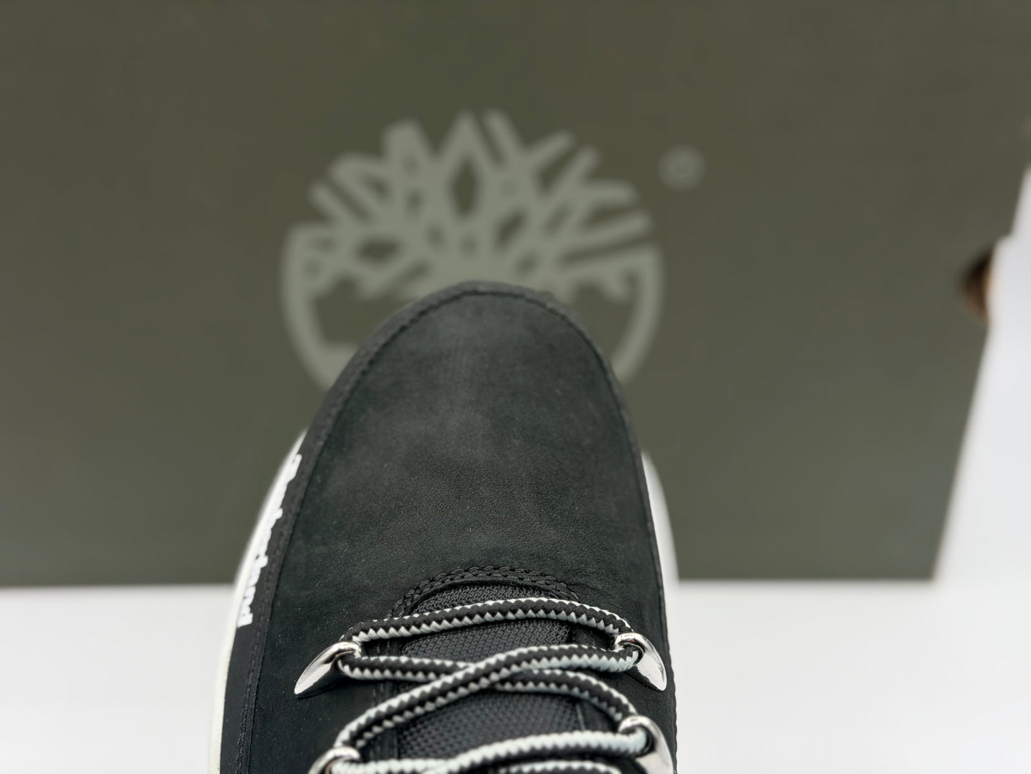 TIMBERLAND
Boots Brooklyn Mid Hiker A2P61 Black Nubuck