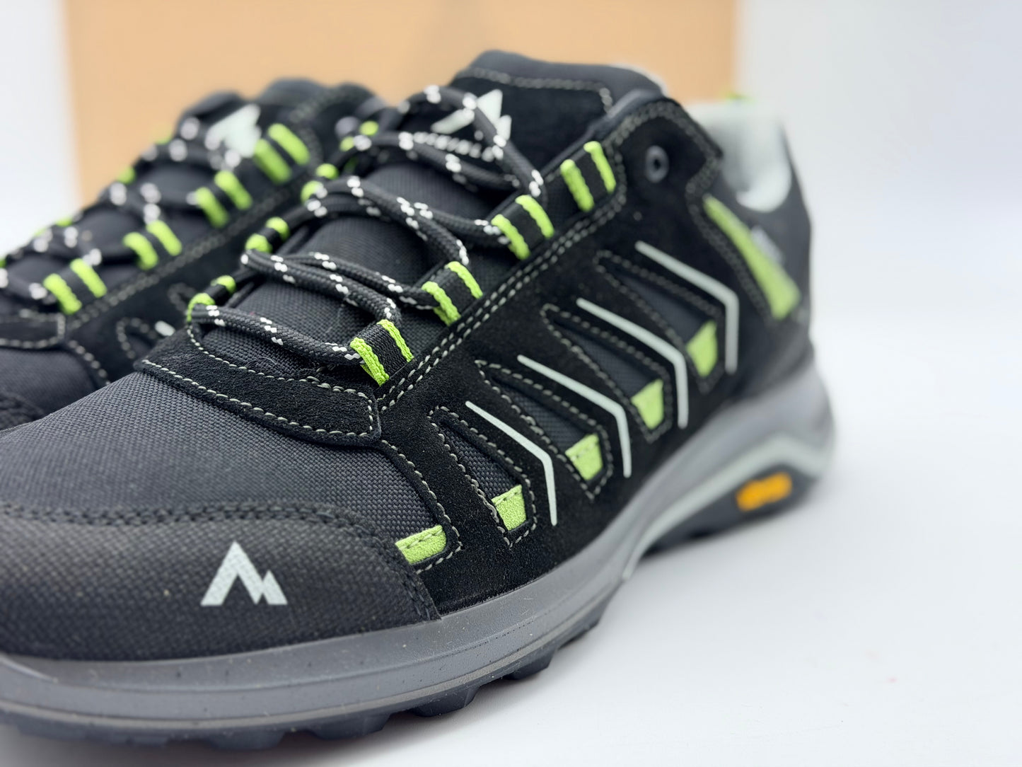McKINLEY
UNISEX TREKKINGSCHUHE MAGMUS AQX