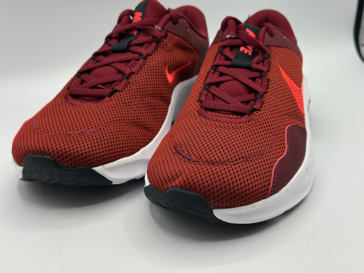 Nike Homme Legend Essential 3 Sneaker