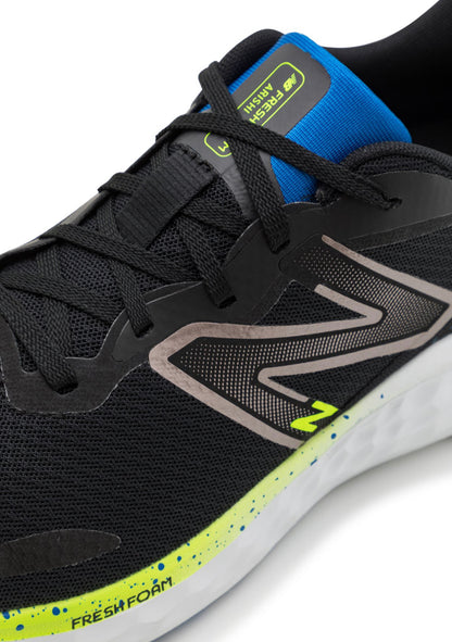 Baskets new balance Homme neuves et authentique 44