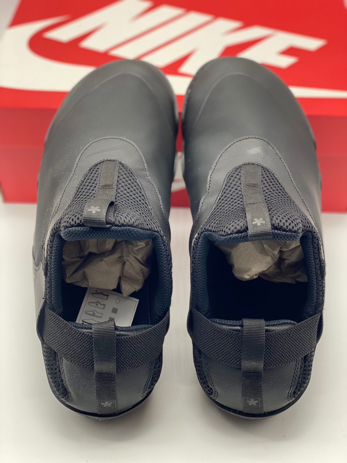 Baskets Nike Zoom Pulse taille 44 neuf