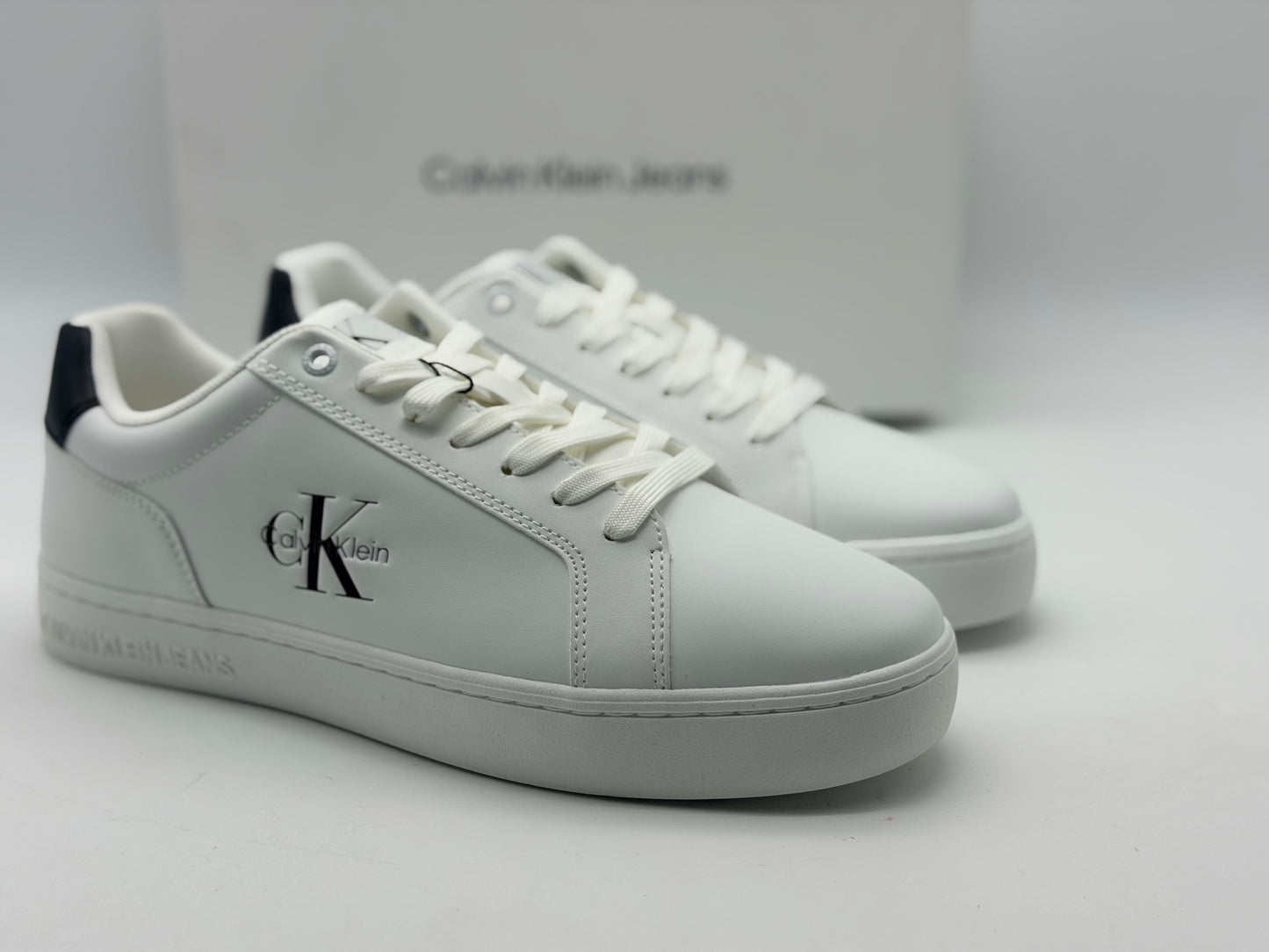 CALVIN KLEIN
Baskets Classic Cupsole Mono Leather Bright White Black