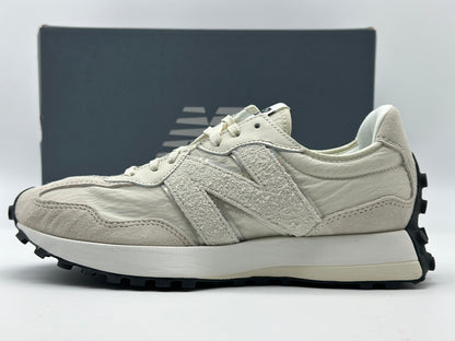 NEW BALANCE
Baskets 327 Off White