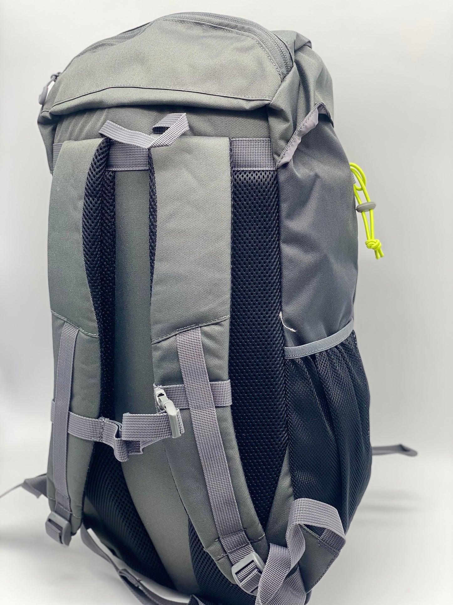 Sac à dos de randonnée- Gris neuf