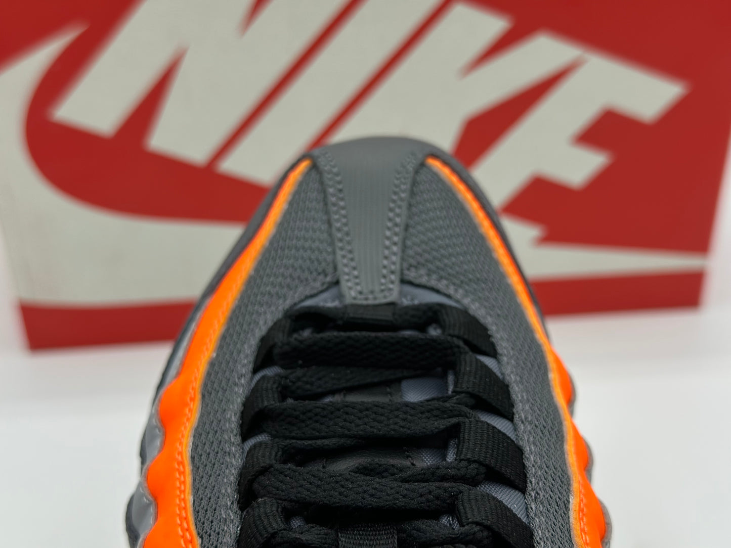 Nike Air Max 95 taille 38,5