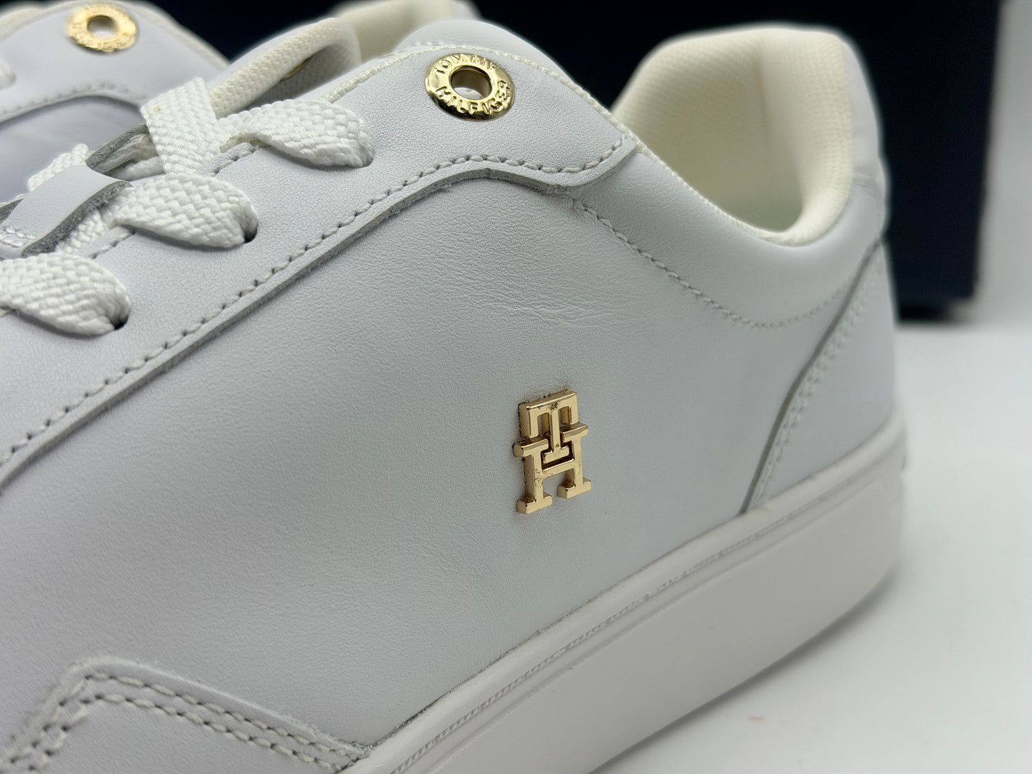 Tommy Hilfiger Femme Essential Elevated Court Sneaker Fw0fw07685 Tige Basse