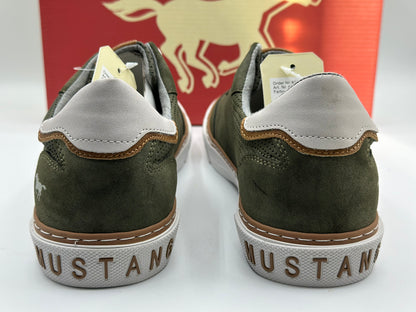 MUSTANG Homme Basket taille 44
