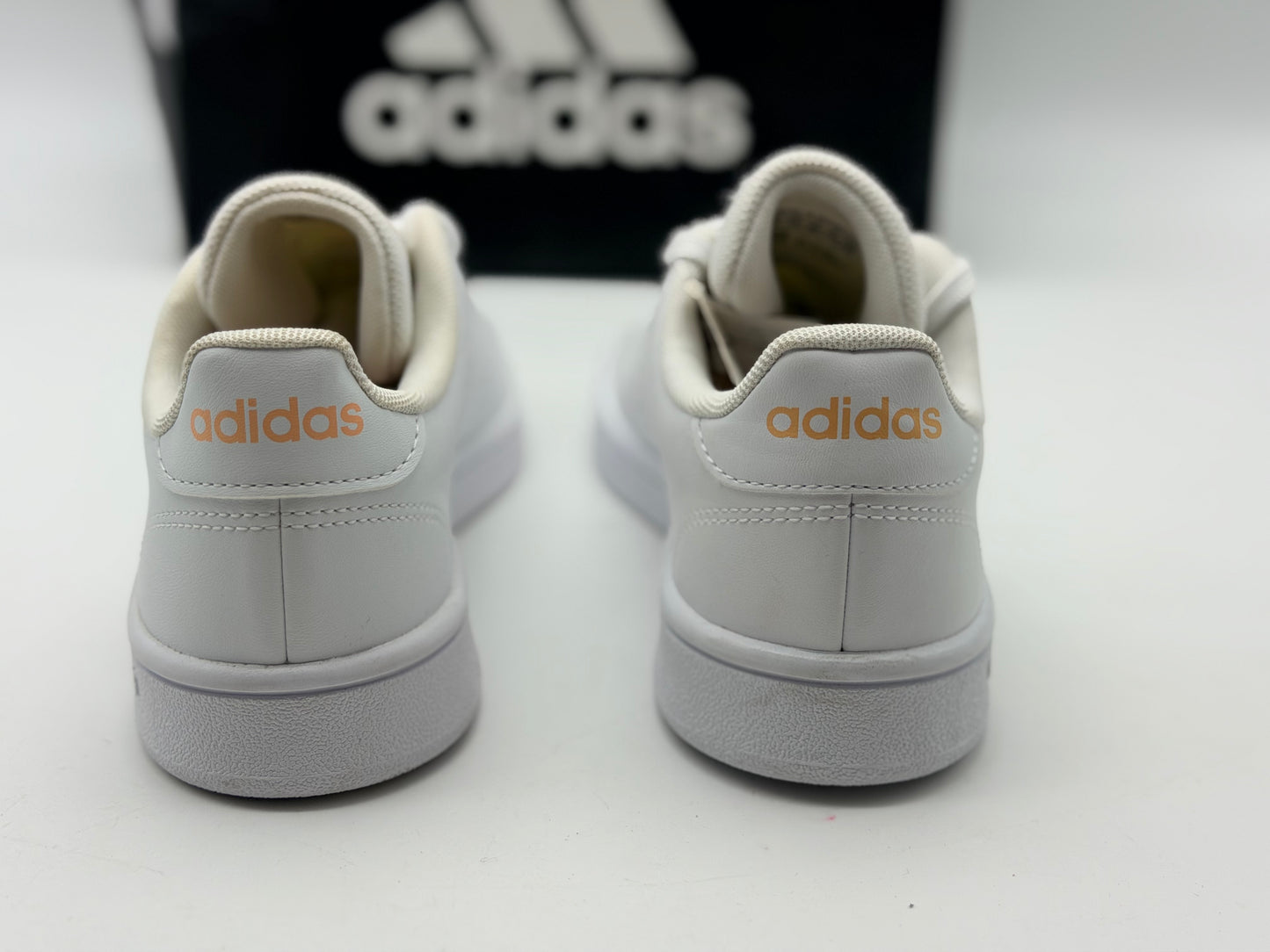 Baskets BLANCHES ADIDAS Advantage Base ADIDAS