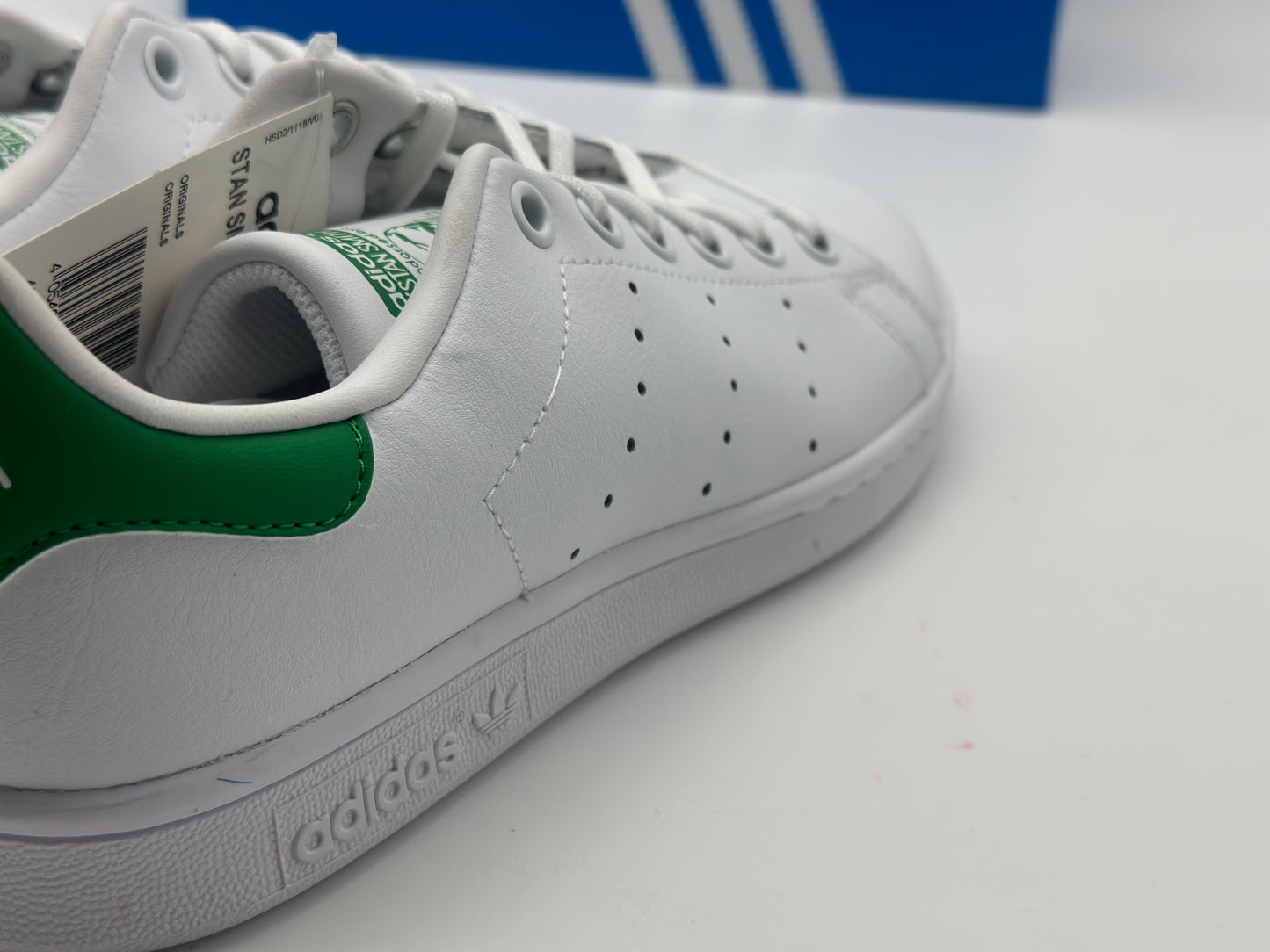 adidas Originals Mixte Stan Smith Baskets Basses neuves et authentique taille 37 1/3, 38 2/3, et 40