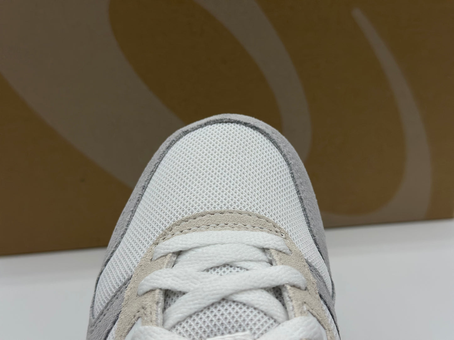 ASICS Lyte Classic, Basket
