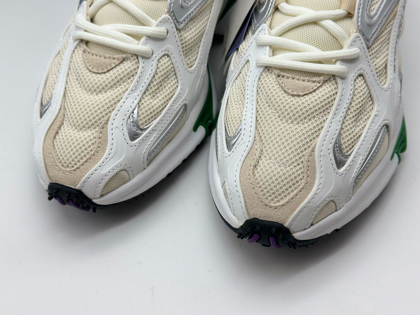 Sneakers L003 homme
Sneakers - Blanc - Lacoste - Homme taille 43