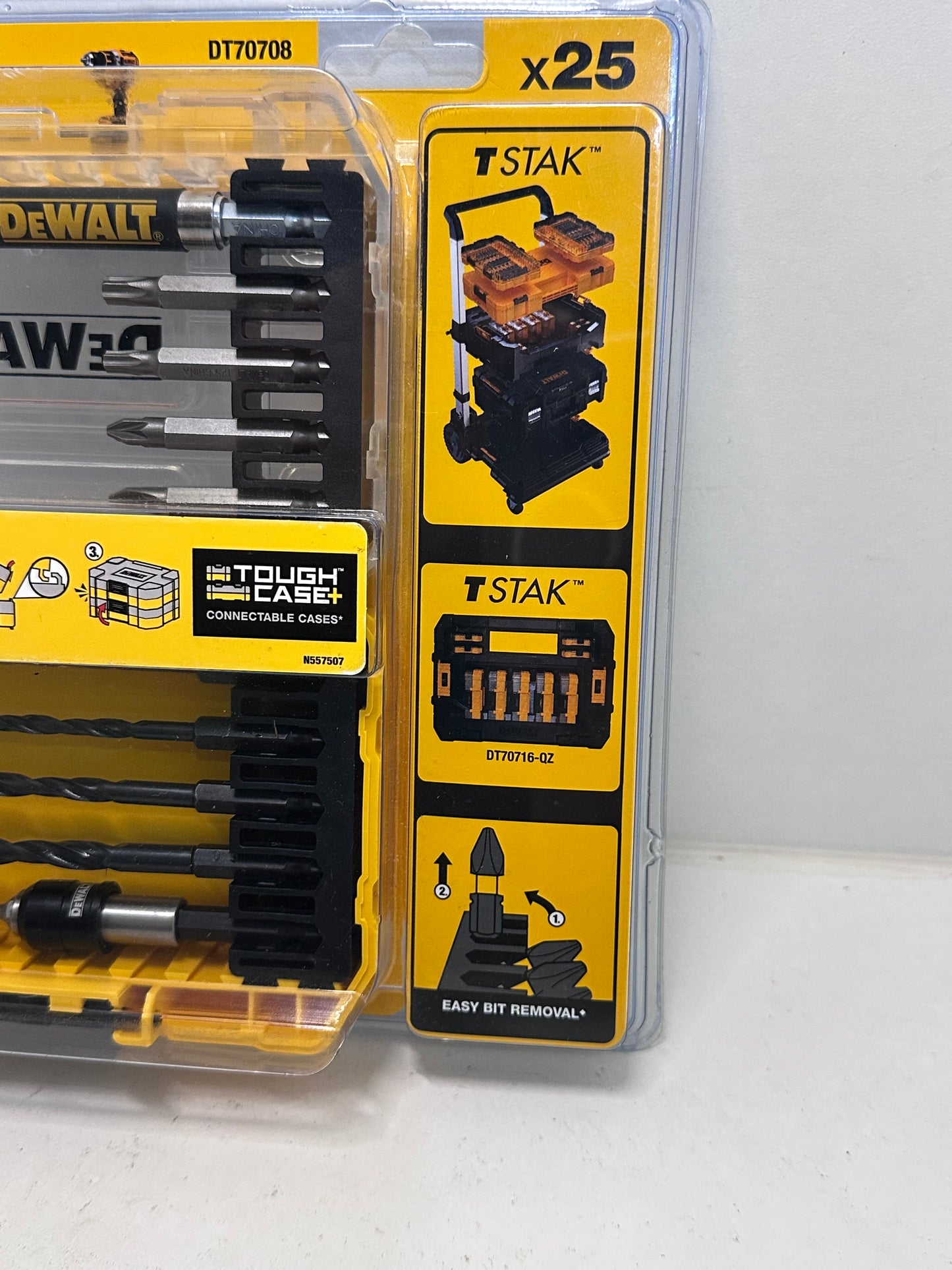 DeWalt DT70708-QZ Coffret Toughcase Coffret 25 Pièces - Embouts de Vissage et Forets Métal - Pour Perceuse-Visseuse Argent