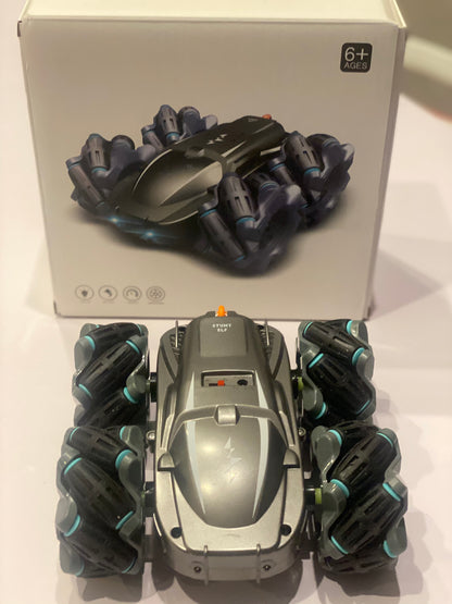 Double Face Stunt Drift Car 2.4Ghz Double Face Stunt Drift RC Car 360 ° Rotation Télécommande Stunt Drift Car 500mAh En Stock ABI