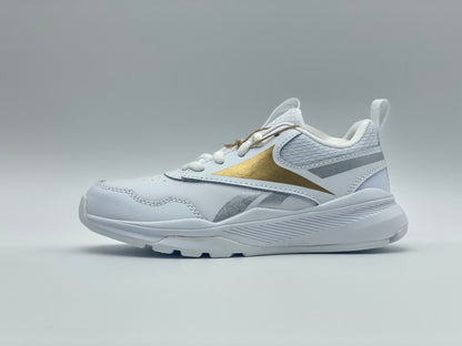 Reebok , Basket Garçon neuve et authentique plusieurs taille disponible
