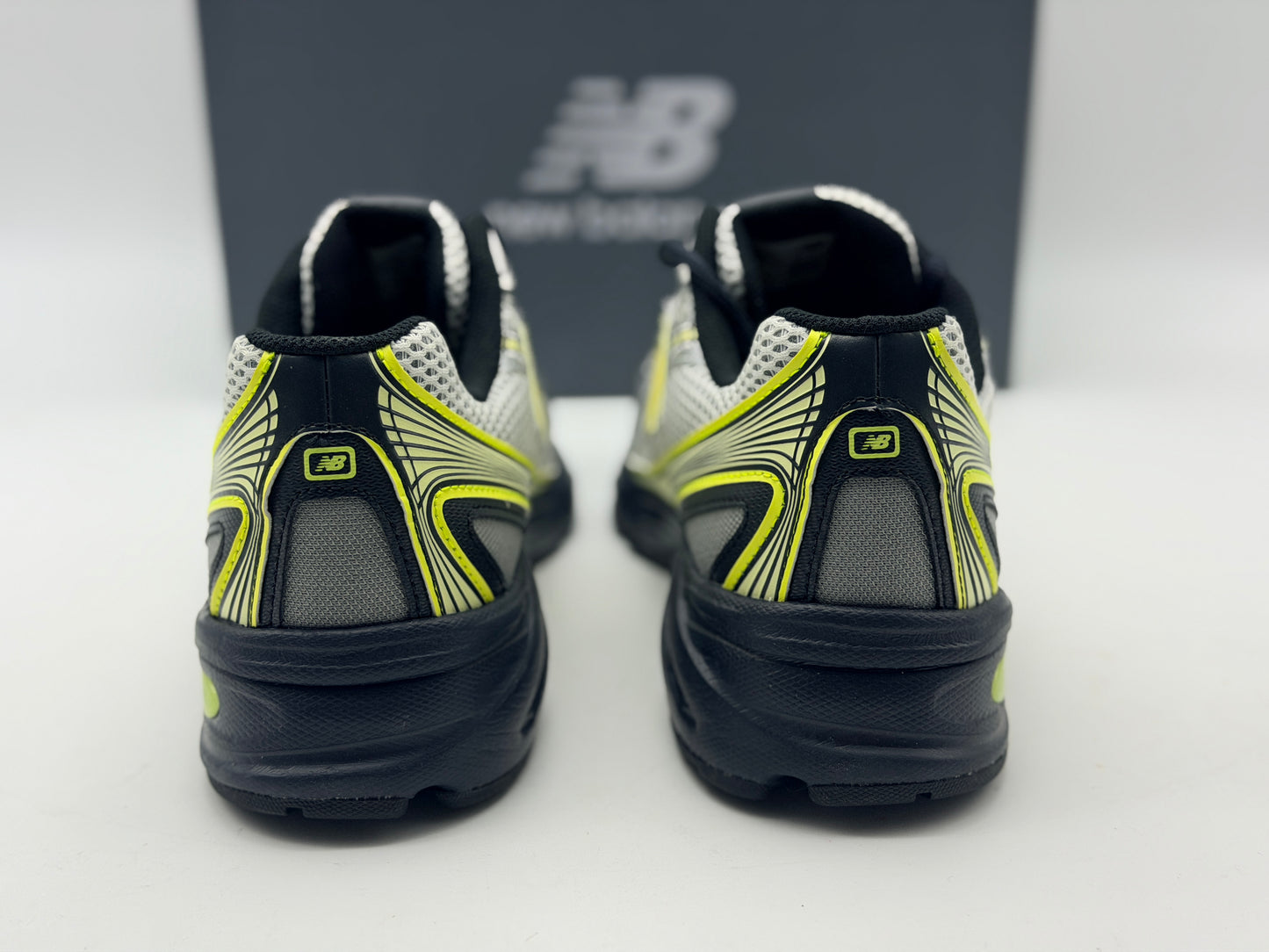 Baskets new balance hommes 740 chaussures
