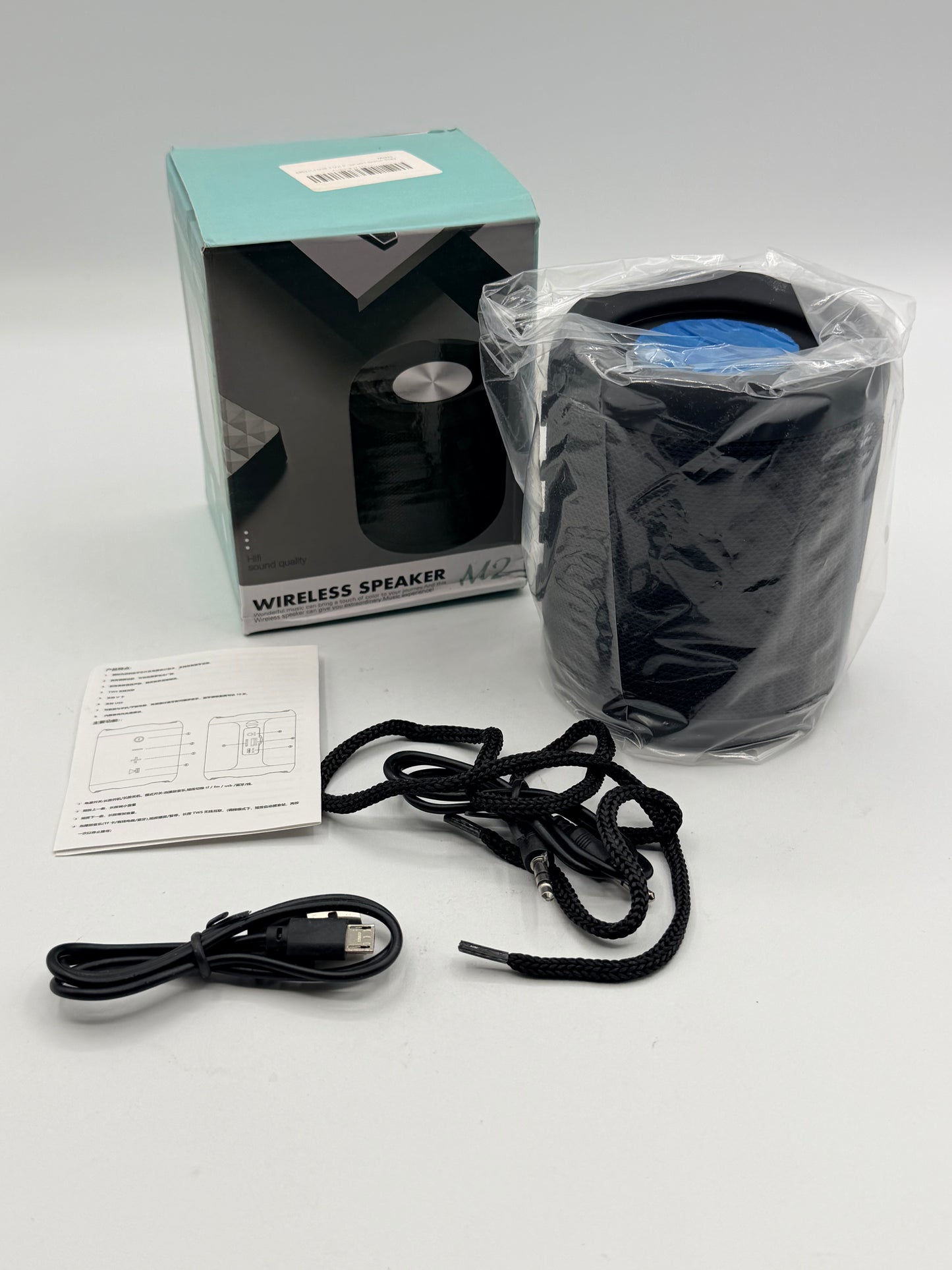 M2 haut Parleur Sans Fil Bluetooth Étanche Mini HD Son Stéréo Haut-Parleur Basse Wenaxibe 147