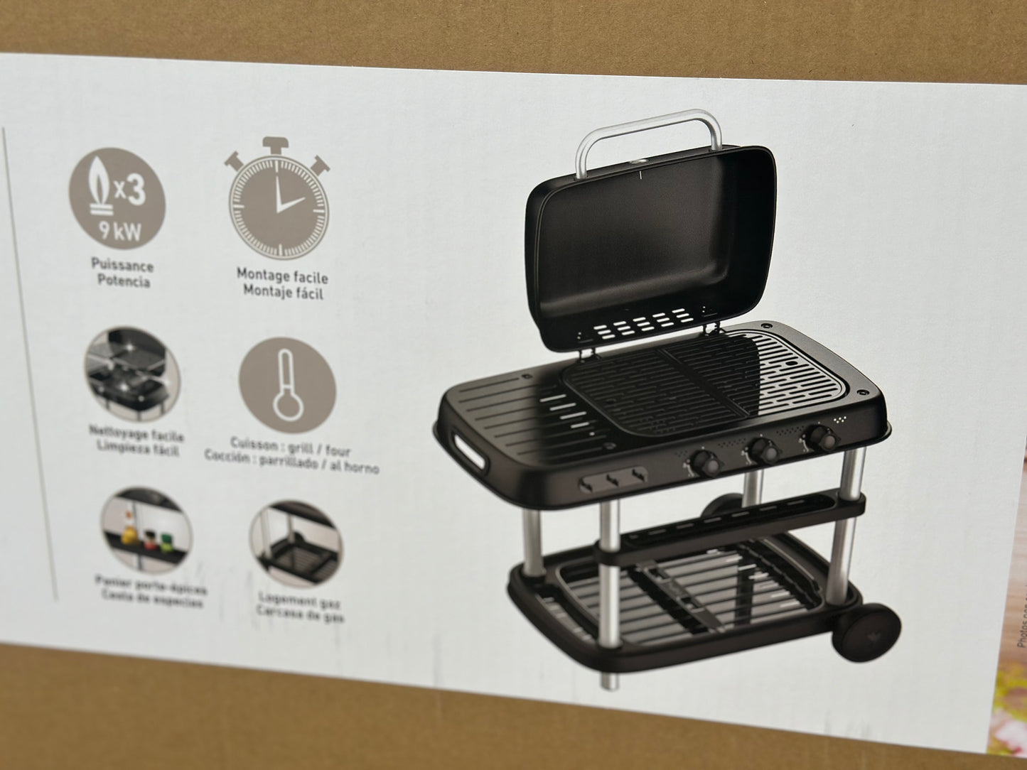Barbecue XL à Gaz sur Chariot 3 feux avec Thermomètre Intégré HYBA neuf