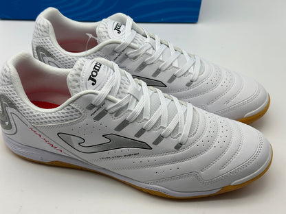 CHAUSSURES FUTSAL BLANC taille 43,5