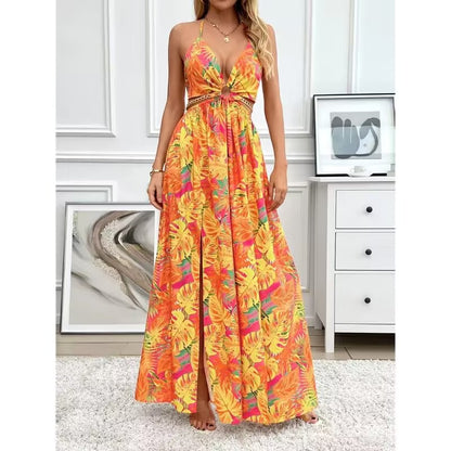 Robe "Flora-Chain" – Coupe Évasée, Dos Nu & Découpes Latérales avec Détail Chaîne
L'élégance florale sublimée par une touche d'audace